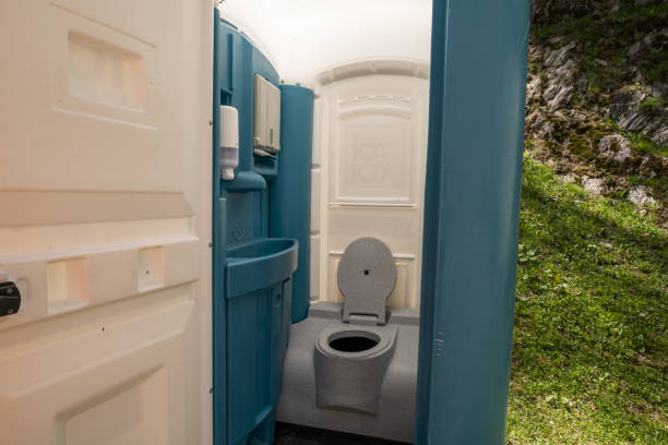 Best High-end porta potty rental  in Sylvania, AL